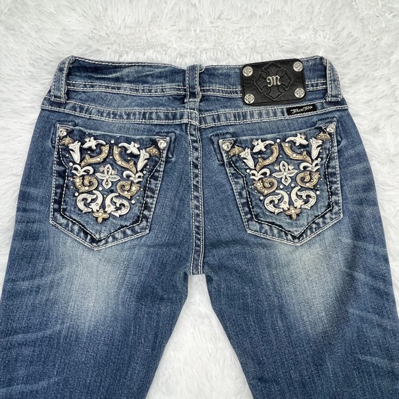 |•MISS ME•| Cuffed Capri Jeans Size 28 - Picture 5 of 16
